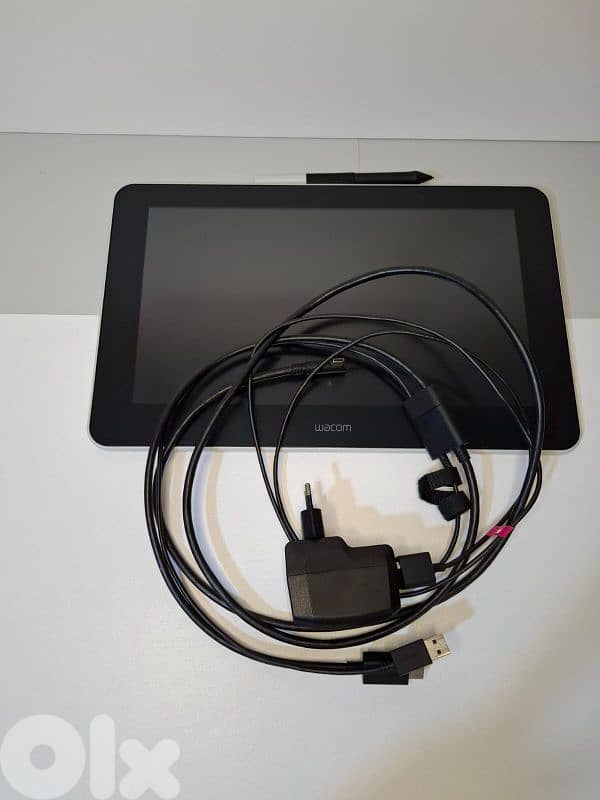 Wacom One 13" Display (DTC133) 3
