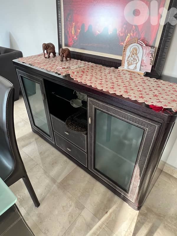 طقم خزائن غرفة سفرة - حالة ممتازة 2