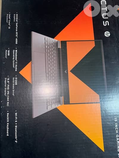 HP victus like new - still under warranty