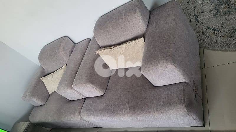 2 Modern Armchairs – Excellent Condition 2