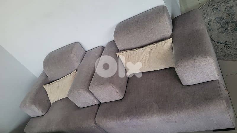 2 Modern Armchairs – Excellent Condition 3