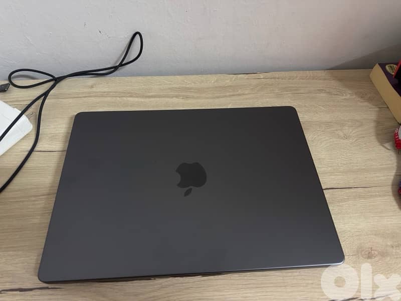 Macbook pro m4 chip 1