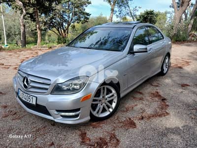 Mercedes C250 Clean carfax.