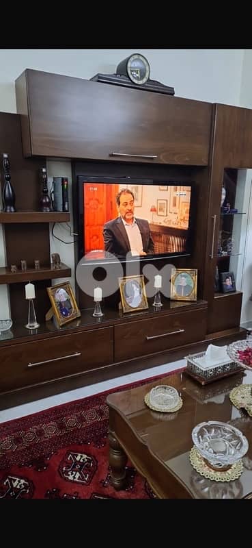 صالون للبيع نوعية ممتازي ٦٠٠$ 2