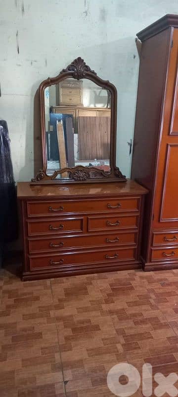 اوضة نوم إيطالية كتير مرتبة ونظيفة 7