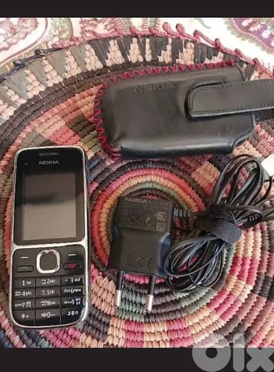 Nokia C2