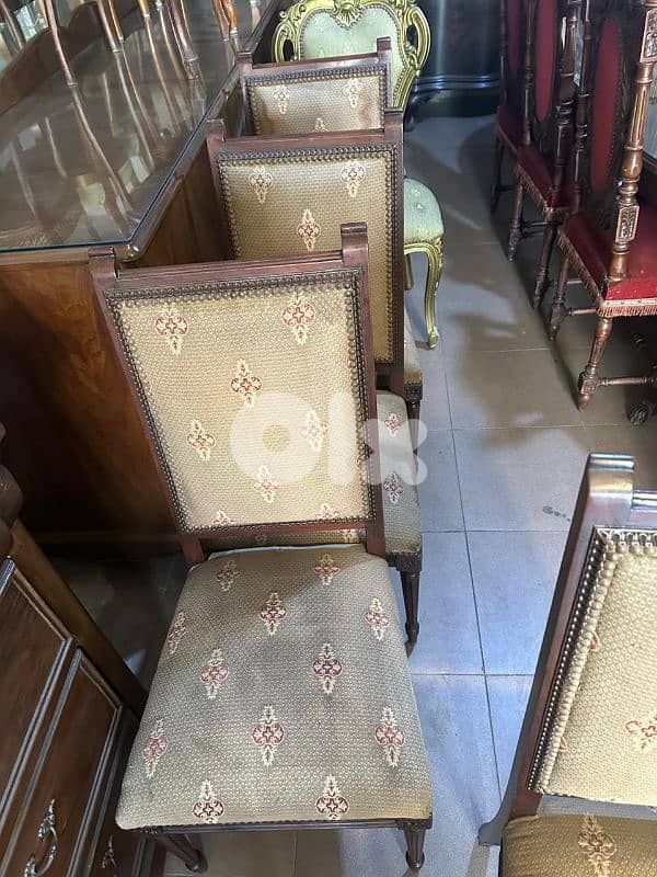 كراسي سفرة خشب زان عدد 8 كتير مرتبين 1