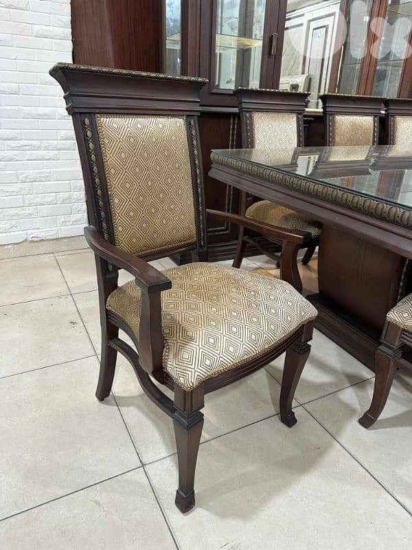 اوضة سفرة ملكية خشب زان ولاتي كلا ملبسة قشر 3