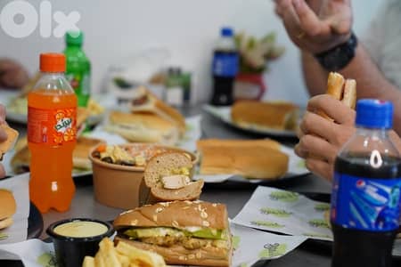 للبيع مطعم  سناك مجهز بالكامل