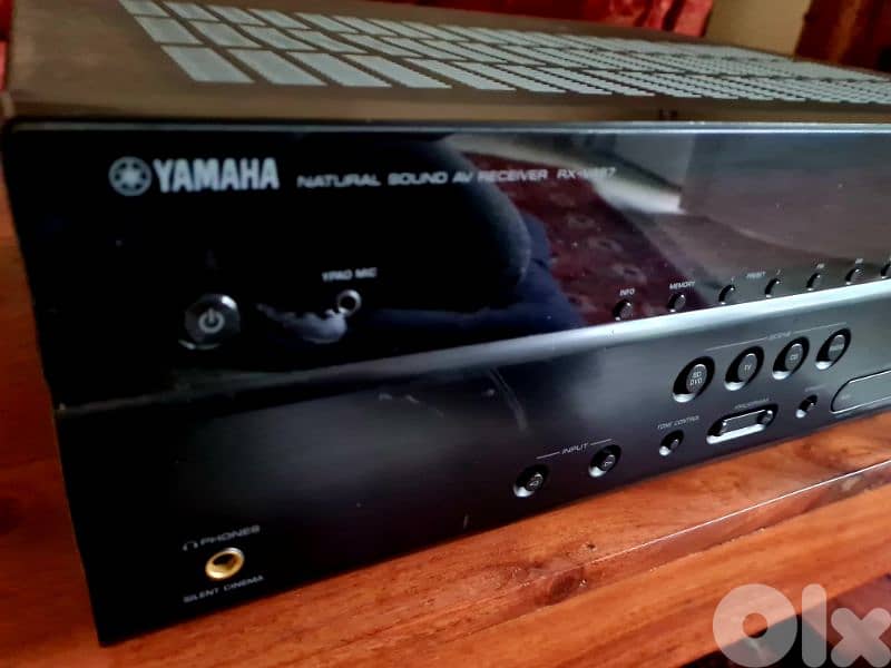 Yamaha RX V467 2