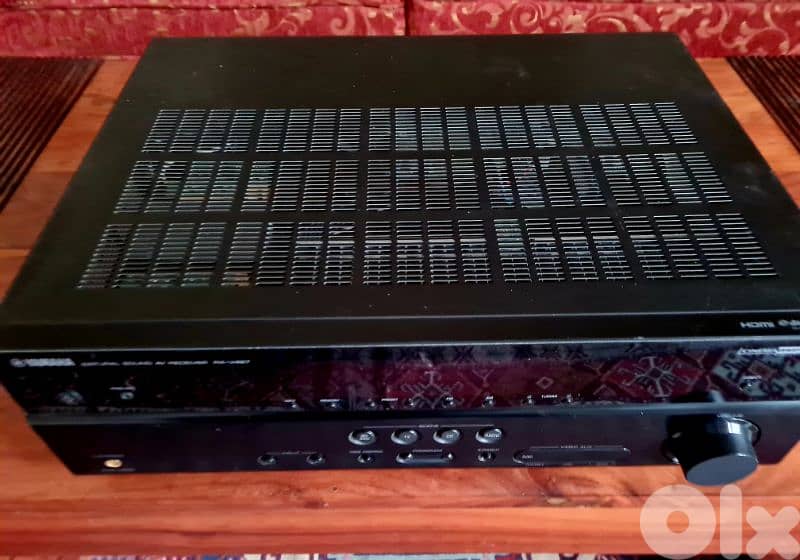 Yamaha RX V467 3