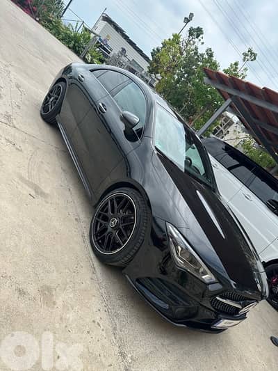 Mercedes-Benz CLA-Class 2021