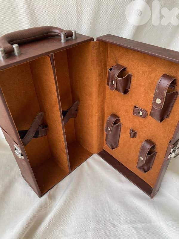 portable mini leather bar 4