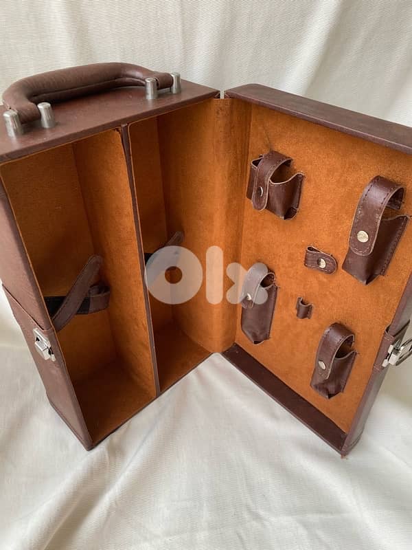 portable mini leather bar 6