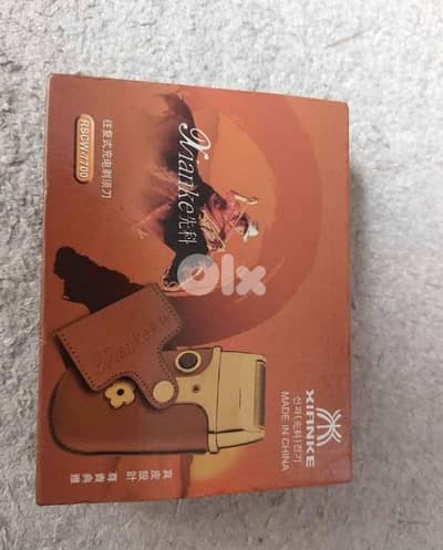 Shaving machine new in box .