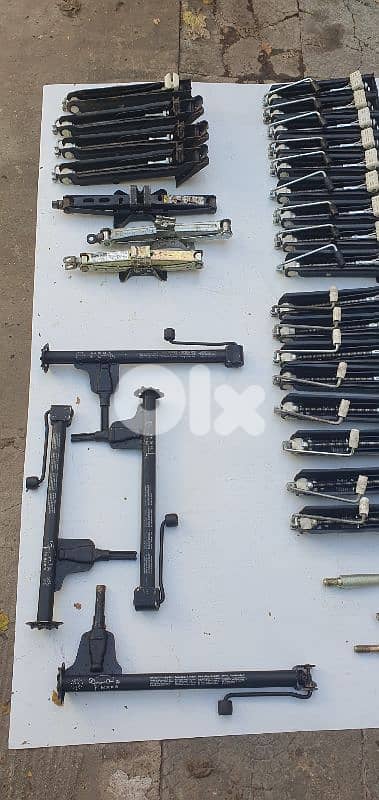 عفاريت سيارات جميع الاشكال 4