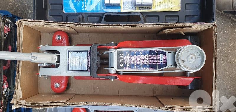 عفاريت سيارات جميع الاشكال 13