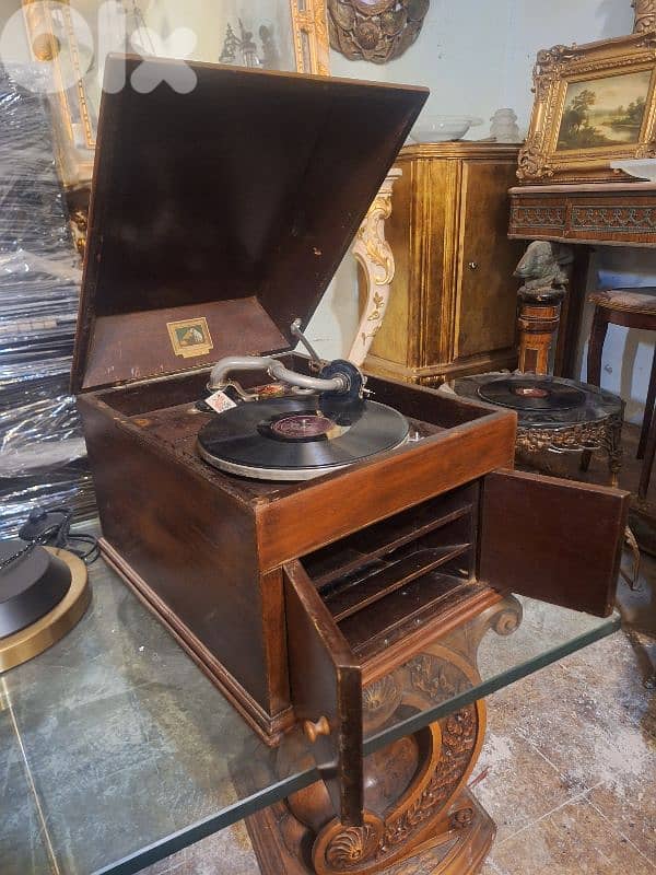 phonograph vintage England 1