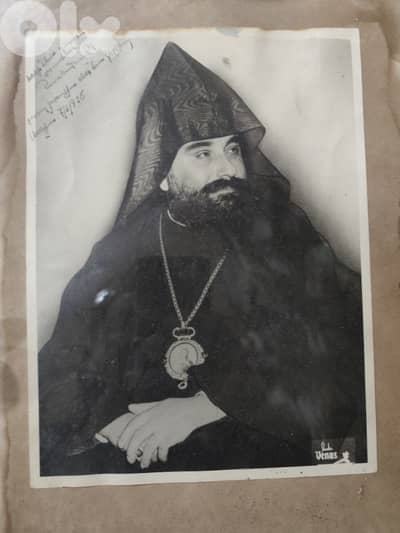 original picture paper with signature of catholicos khoren 1,in 1956