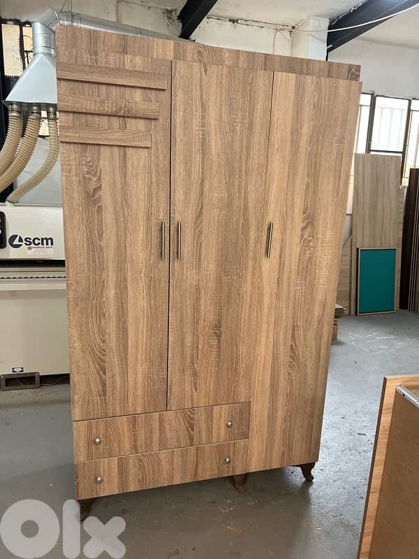 خزانة 3 درف جديدة من المعمل بافضل الاسعار 1