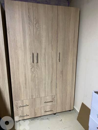 خزانة 3 درف جديدة من المعمل بافضل الاسعار