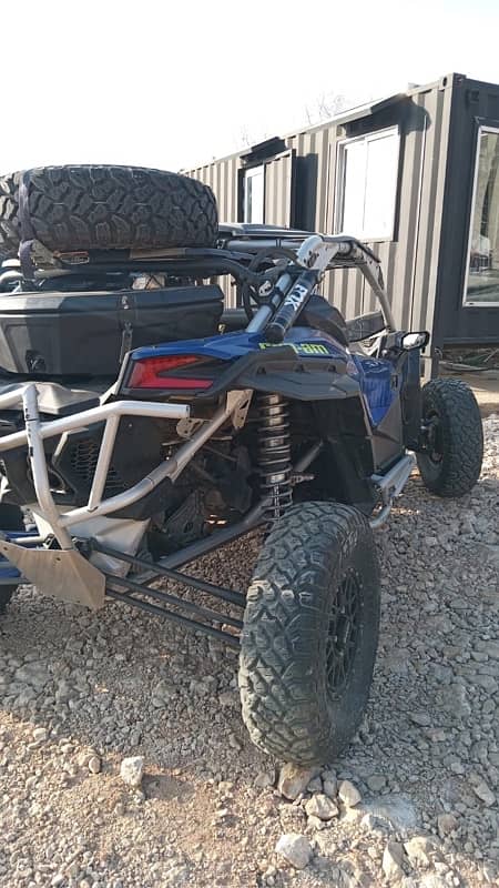 2020 Can-am Maverick Turbo RR 1