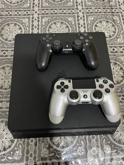 Ps4 Slim never repaired still sealed