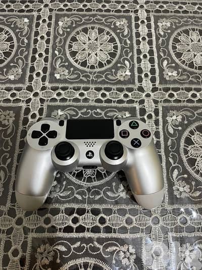 Original Ps4 controller woth warranty