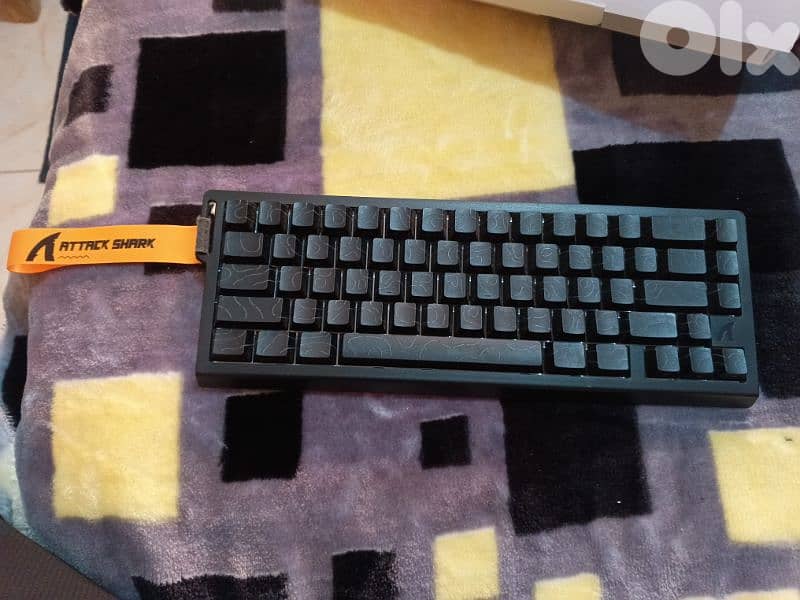 msi monitor attack shark keyboard attack shark mouse 7