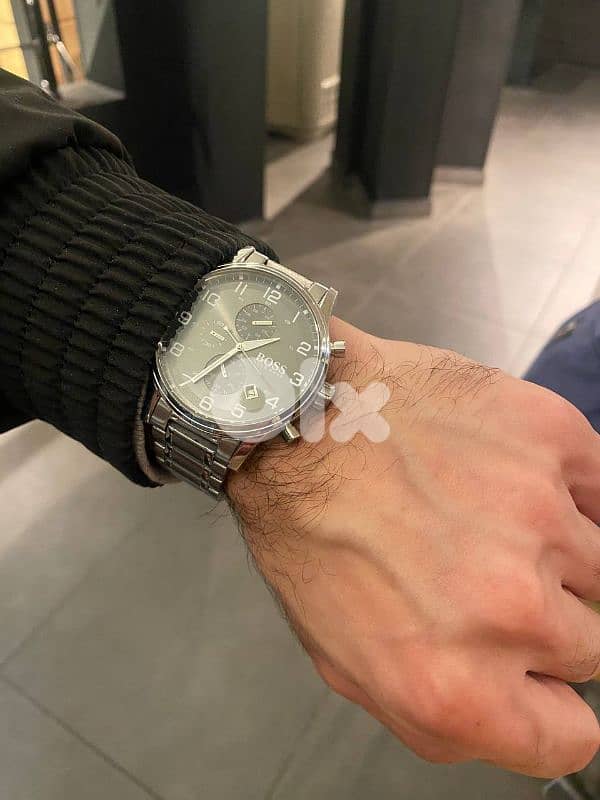 Hugo Boss Men Chronograph Watch 2