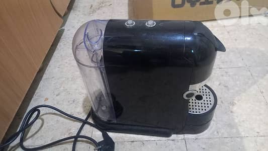 مكنة قهوة مستعملة شي بسيط