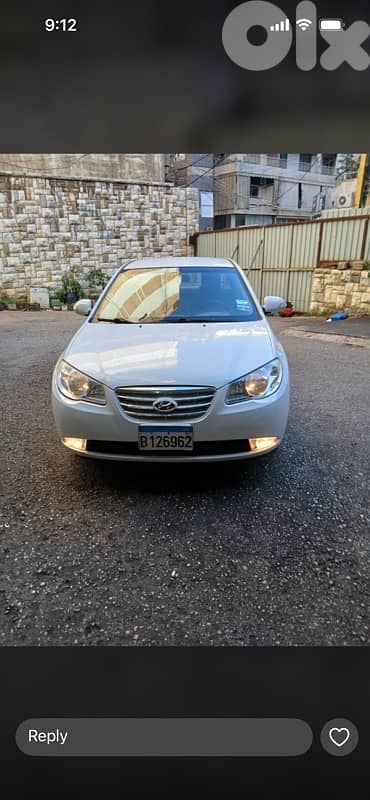 Hyundai Elantra 2011