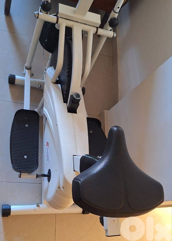 New New Elliptical Fitness Line b 100$ 5
