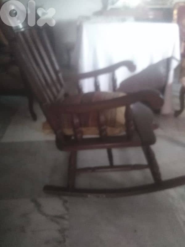 كرسي هزاز مصرية 1