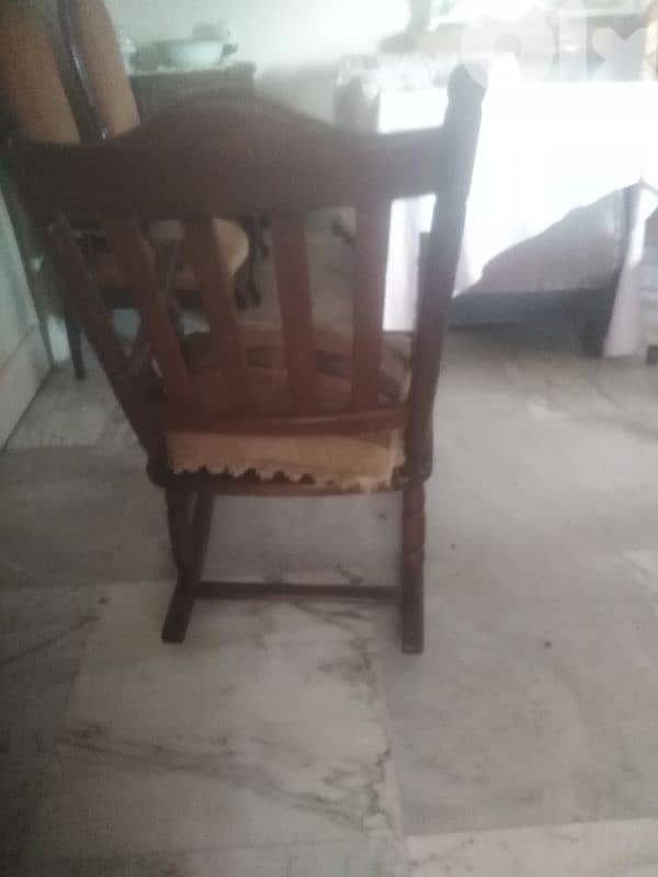 كرسي هزاز مصرية 2