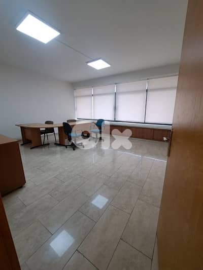 prime location office for rent in Dora