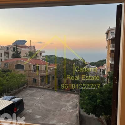 Hot Deal Apartment for sale in Broumana