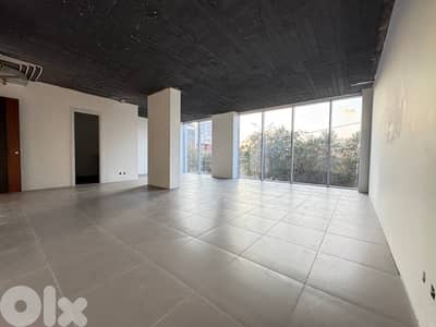 Dbayeh, metn / Spacious Office for Rent -ضبيه/ مكتب للإيجار