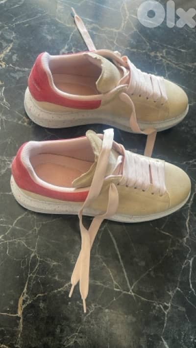 Alexander mc queen like new original