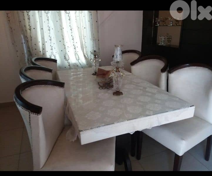 dining room used New 2