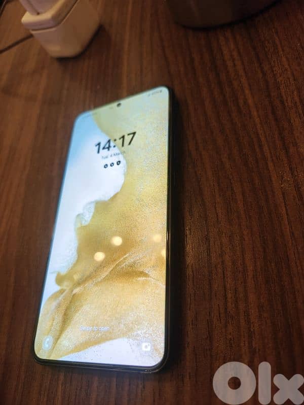 samsung s22 plus 256GB 4