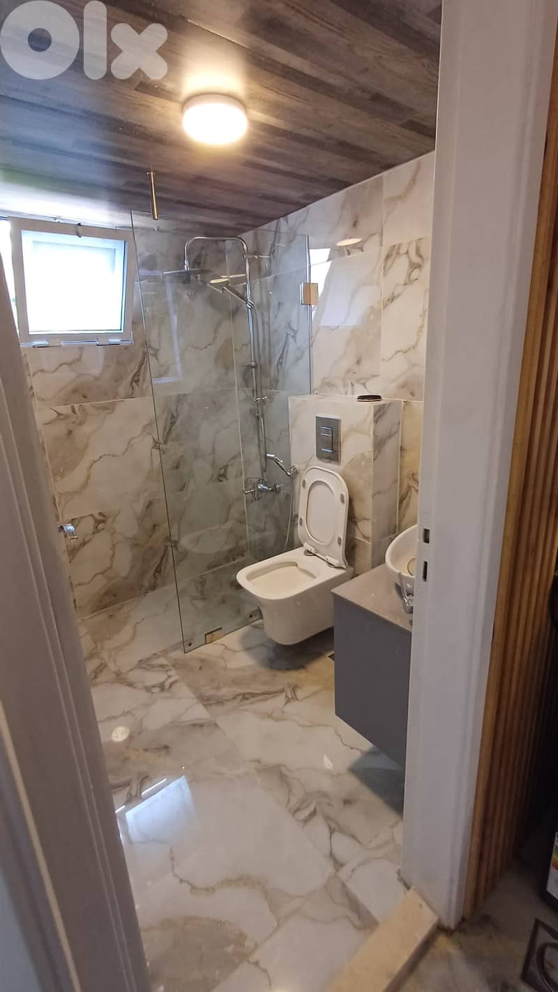 Chalet For Sale In Halat - شاليه للبيع في حالات 6