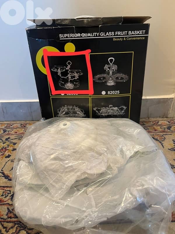 glass serving stand 2