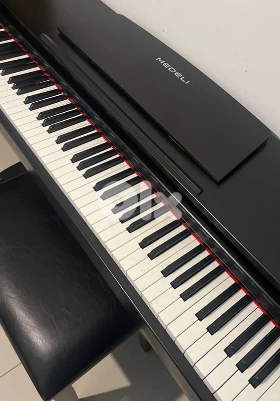 electric piano for sale + FREE chair 1