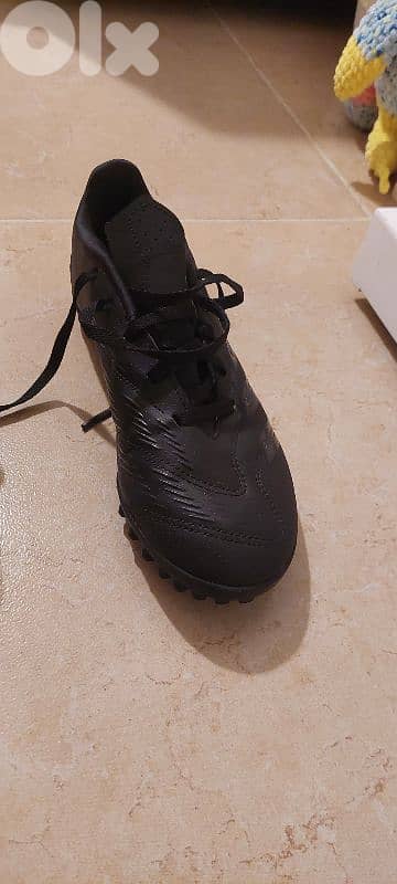 football shoes original