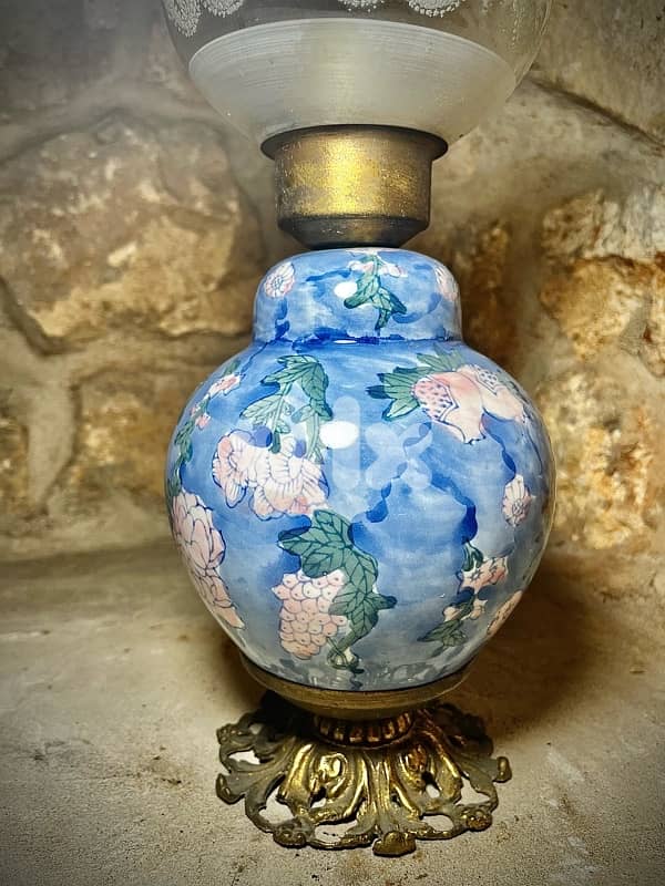 Pair of European Antique Oil Lamps – c. 1890 1