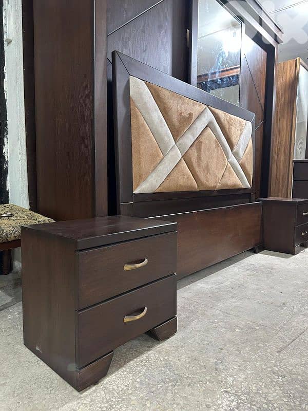 اوضة نوم شغل توصاية سحاب شبه جديدة 4