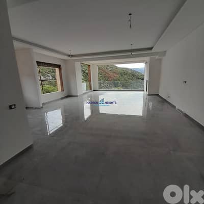 Apartment for sale in Baabdat شقة للبيع في بعبدات