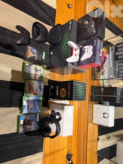 Xbox series x with all accessories