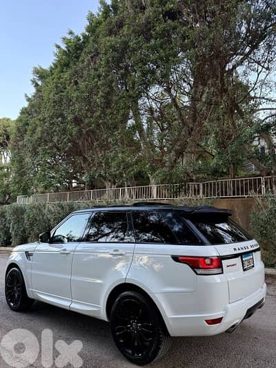 Range Rover Sport HSE Dynamic 2015 Low Mileage